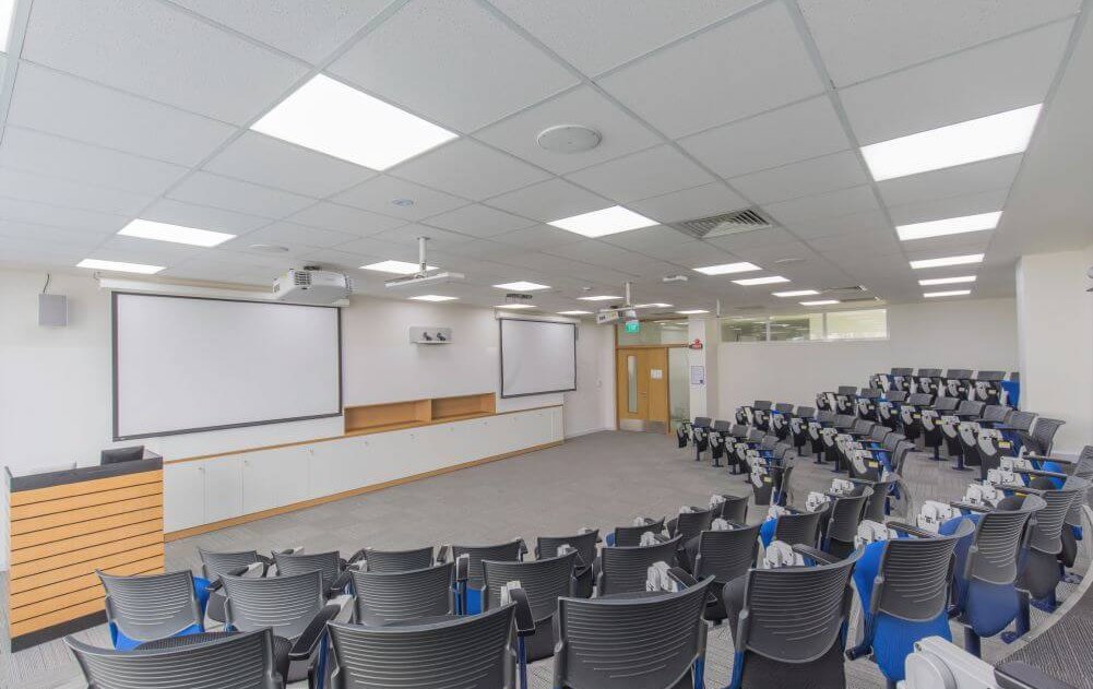 How To Move Schools Successfully? 5 Tips for Parents