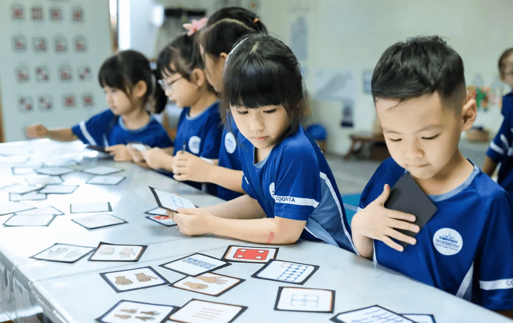 Easing the Transition: A Parent's Guide to the First Day of Kindergarten