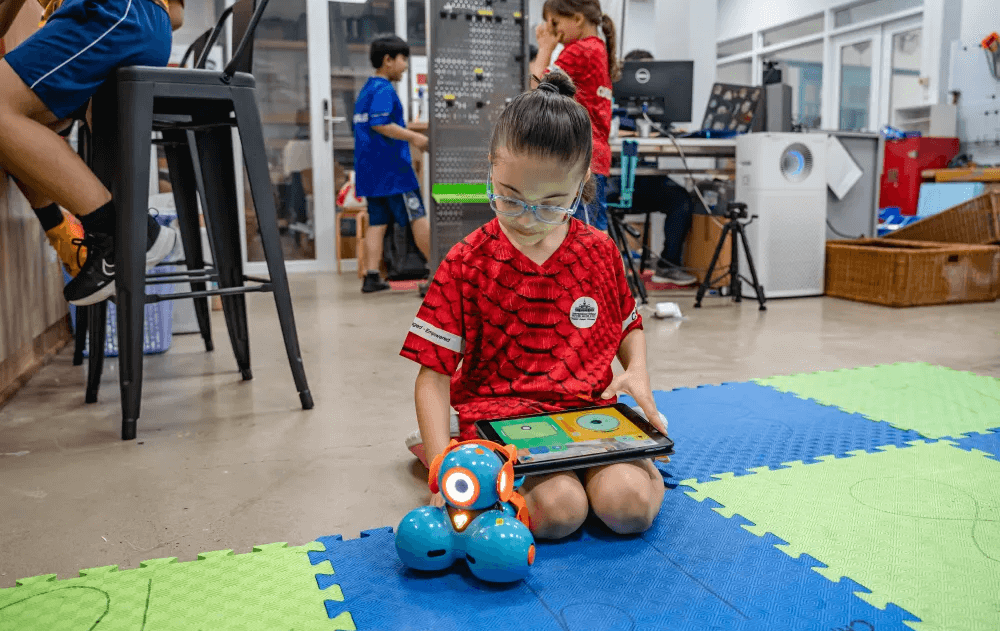 How Important is Technology in Education? 7 Key Benefits
