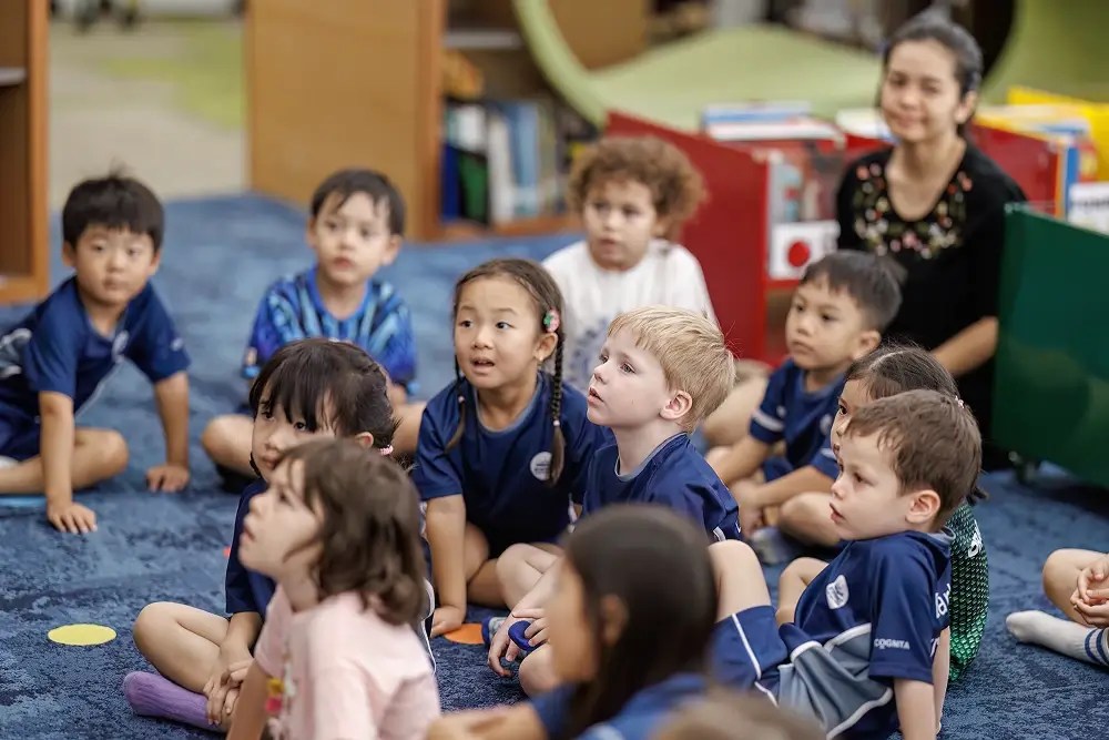 A Learning Space Designed for the Senses Development 