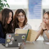 So Sánh Kỹ Năng Mềm Và Kỹ Năng Cứng: Lợi Ích đối với trẻ