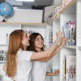 Trường Quốc Tế Và Trường Công Lập: Đâu Là Lựa Chọn Phù Hợp?