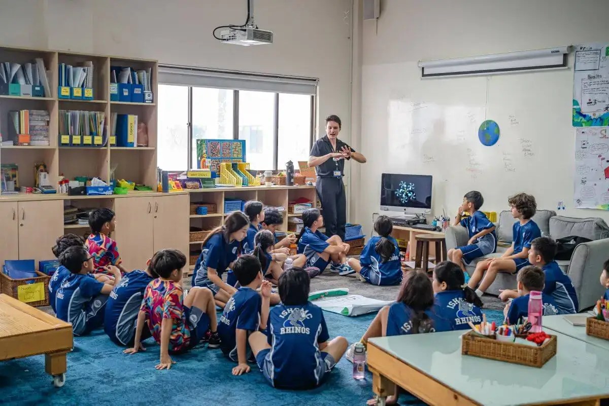 active-listening-skills-ishcmc-1