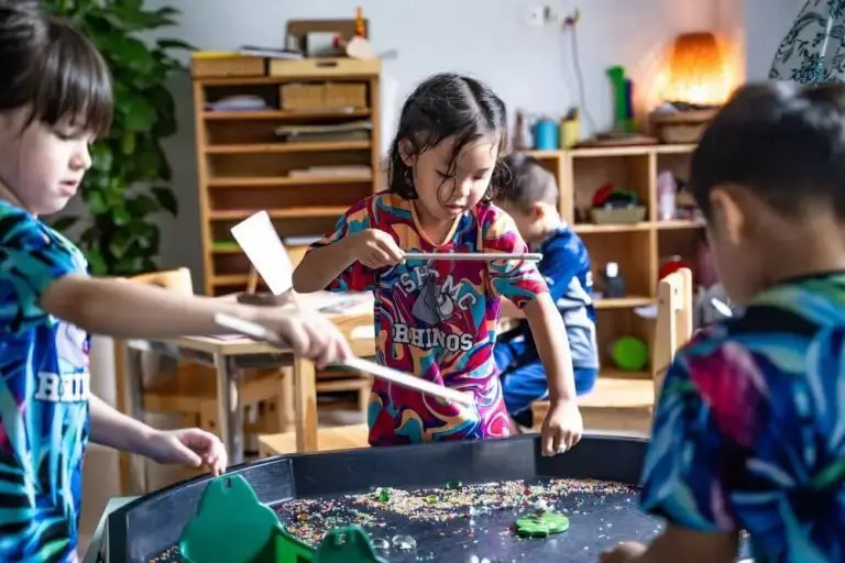 Học tập dựa trên vui chơi cho trẻ mầm non