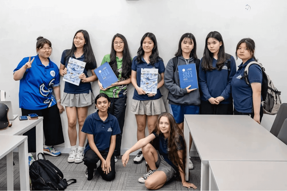 Hoạt Động Phục Vụ Cộng Đồng (Service As Action) và Các Dự Án 