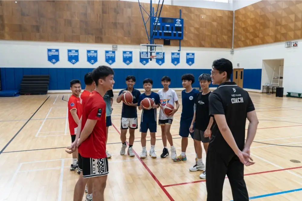 What is the IB sports, exercise, and health science (SEHS) course?