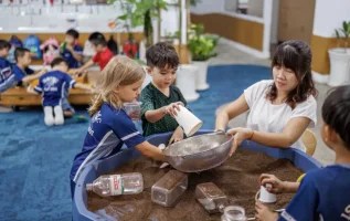 Kỹ Năng Làm Việc Nhóm Và Phân Công Nhiệm Vụ