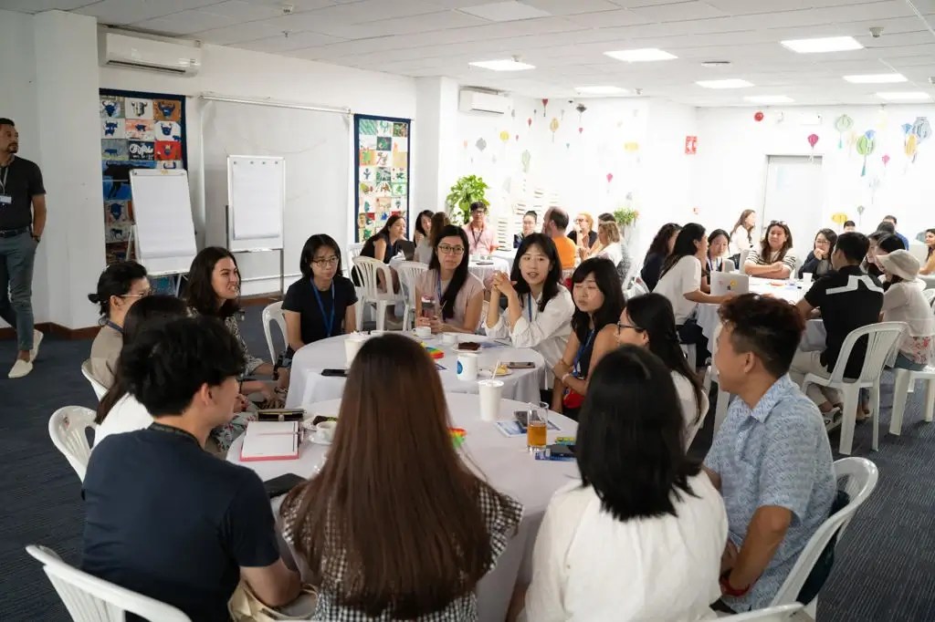 Phương Pháp ISHCMC Nuôi Dưỡng Kỹ Năng Quản Lý Cảm Xúc Cho Học Sinh 