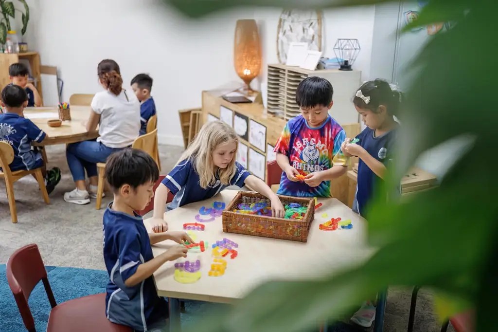 Lộ Trình Phát Triển Kỹ Năng Tư Duy Sáng Tạo Cho Trẻ Từ Sớm