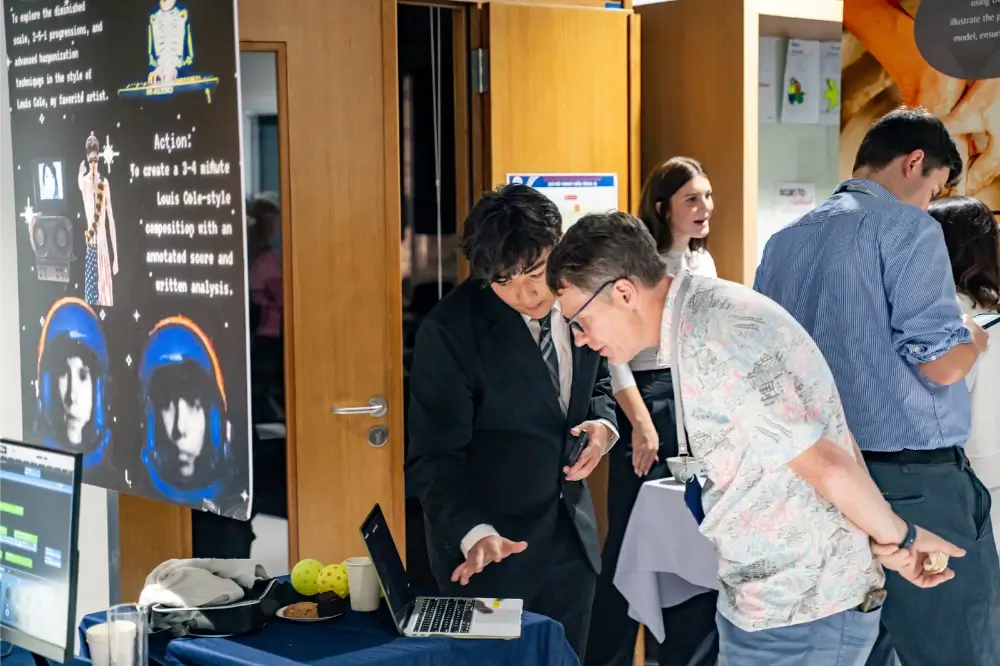 Gain Practical Experience Through Extracurriculars