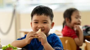 Tìm Hiểu Giờ Ăn Của Trẻ Mầm Non Cho Con Phát Triển Toàn Diện