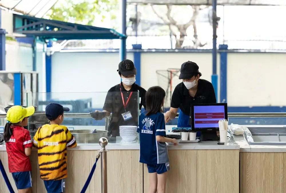 Lịch Trình Ăn & Chế Độ Sinh Hoạt tại ISHCMC 