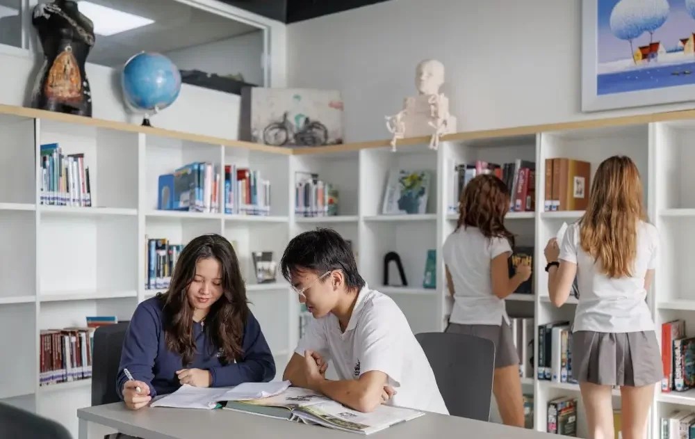 Hoạt động trải nghiệm lớp 8 giúp học sinh phát triển toàn diện
