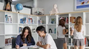 Hoạt động trải nghiệm lớp 8 giúp học sinh phát triển toàn diện