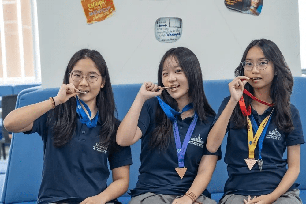 Flexible Pathways to Graduation