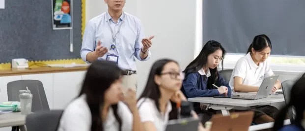 IB vs The UK National Curriculum: A Complete Guide for Parents