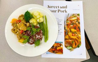 Global Cafe Hosts Tasting Day for new dishes options 1