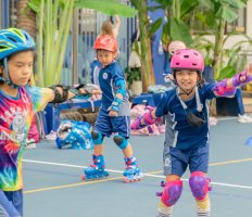 Primary students rollerblading