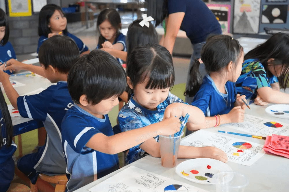 5 Activities to Develop Fine Motor Skills for 1 to 2-Year-Old Children.